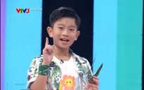 Hoa vui ca: Tự làm con cào cào từ lá dừa