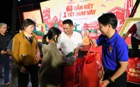 Trao tặng hơn 7.000 phần quà Tết qua chương trình '63 gắn kết – 1 Tết sum vầy’