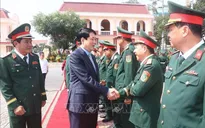 Chủ tịch nước Lương Cường chúc Tết lực lượng vũ trang Quân khu 9
