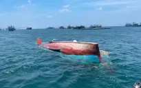 Khẩn trương tìm kiếm 4 lao động mất tích do tàu cá chìm