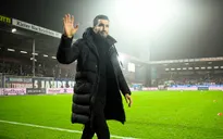 Dortmund sa thải HLV Nuri Sahin