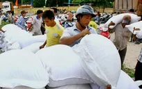 Hỗ trợ gạo cho tỉnh Sóc Trăng dịp Tết Nguyên đán Ất Tỵ