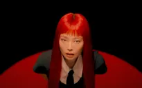 Jennie (BLACKPINK) kết hợp với loạt sao lớn trong album mới
