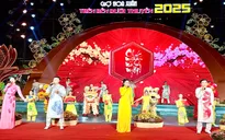 TP Hồ Chí Minh khai mạc Chợ hoa xuân “Trên bến dưới thuyền"