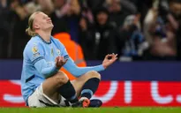 Man City ngược dòng đánh bại Chelsea