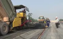 Kỹ sư, công nhân đón Tết trên công trình trọng điểm ngày cuối năm