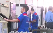 TP Hồ Chí Minh: Công nhân phấn khởi trở lại làm việc sau kỳ nghỉ Tết