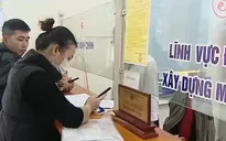 Nghiêm túc, khẩn trương ngay ngày làm việc đầu năm