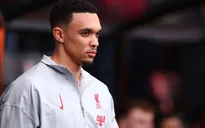 Liverpool đối mặt thử thách khi Trent Alexander-Arnold dính chấn thương