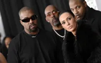 Kanye West chuẩn bị ra mắt sách về vợ