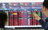 Cổ phiếu thép lao dốc, VN-Index giảm gần 12 điểm