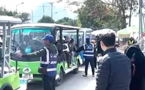 Xuất hiện tình trạng kinh doanh xe điện không xé vé tại Lễ hội chùa Hương