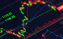 VN-Index vượt mốc 1.270 điểm