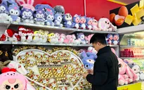 Sôi động thị trường quà tặng Valentine