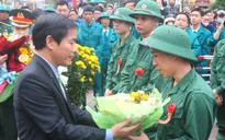 Hàng nghìn thanh niên TP Huế lên đường nhập ngũ
