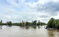 Tìm thấy thi thể bé trai 3 tuổi mất tích trên sông ở Cà Mau