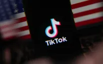 TikTok trở lại trên App Store và Play Store tại Mỹ