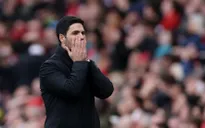 Arsenal khủng hoảng nghiêm trọng hàng công