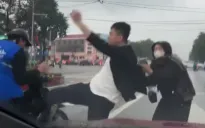 Nghệ An: Xác minh làm rõ clip đánh người sau khi va chạm giao thông