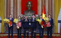 Chủ tịch nước Lương Cường trao quyết định bổ nhiệm các Phó Thủ tướng và Bộ trưởng