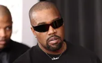 Kanye West liên tục chỉ trích Grammy