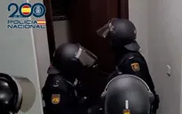 Tây Ban Nha triệt phá đường dây buôn người quy mô lớn