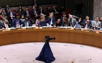Hội đồng Bảo an lần đầu tiên thông qua dự thảo nghị quyết về Ukraine