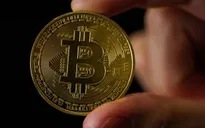 Bitcoin trượt xuống dưới ngưỡng 90.000 USD