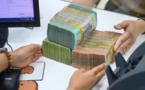 Tiết giảm chi phí, ngân hàng tìm cách hạ lãi suất