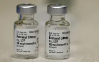 Mỹ tuyên chiến với "đại dịch" fentanyl