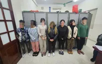Khởi tố 2 đối tượng trong nhóm hành hung nữ sinh ở công viên Yên Sở