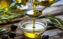 Nghiên cứu mới thay thế bơ bằng dầu thực vật giúp giảm nguy cơ tử vong