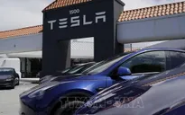 Vốn hoá Tesla “bốc hơi” gần 100 tỷ USD trong một phiên