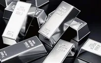 Giá bạc sắp vượt ngưỡng 33 USD/ounce