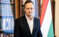 Bộ trưởng Ngoại giao và Kinh tế đối ngoại Hungary sẽ thăm chính thức Việt Nam