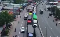 Giới hạn giờ lái xe, doanh nghiệp lo chi phí logistics tăng