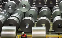 EU siết chặt nhập khẩu thép, đáp trả thuế quan của Mỹ