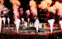 Ekip sản xuất concert Anh trai vượt ngàn chông gai xin lỗi