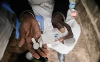 8 quốc gia sắp cạn kiệt thuốc điều trị HIV/AIDS