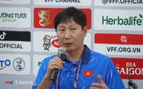HLV Kim Sang-sik nói lời khiến người hâm mộ Việt Nam an tâm