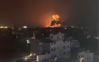 Mỹ không kích dữ dội lực lượng Houthi ở Yemen