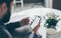 Nhiều người Việt ở nước ngoài bị lừa đảo qua mạng xã hội