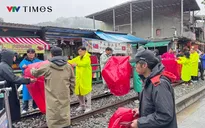 Trải nghiệm thả đèn trời giữa mưa lạnh ở Đài Loan (Trung Quốc)