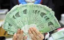Đồng Won xuống mức thấp nhất trong 16 năm