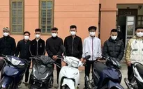 Hai nhóm ẩu đả khiến một nam thanh niên đứt lìa ngón tay