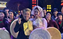 Nghệ sĩ Xuân Hinh, NSND Tự Long trân trọng được nhận bằng khen của Bắc Ninh