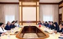 Tăng cường hơn nữa quan hệ hữu nghị giữa hai Đảng của Việt Nam và Uzbekistan