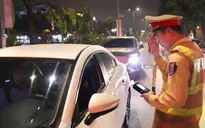 Nể gia chủ, uống 3 chén rượu, người đàn ông vi phạm nồng độ cồn