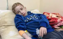 Israel chặn viện trợ, ít nhất 60.000 trẻ em Gaza bị suy dinh dưỡng