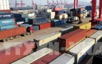 Doanh nghiệp Trung Quốc hủy đơn hàng loạt vì thuế quan Mỹ